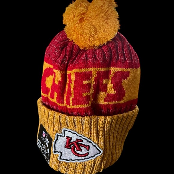 COPY - Kansas City Chiefs Fan Sports cold weather beanie - Picture 2 of 4